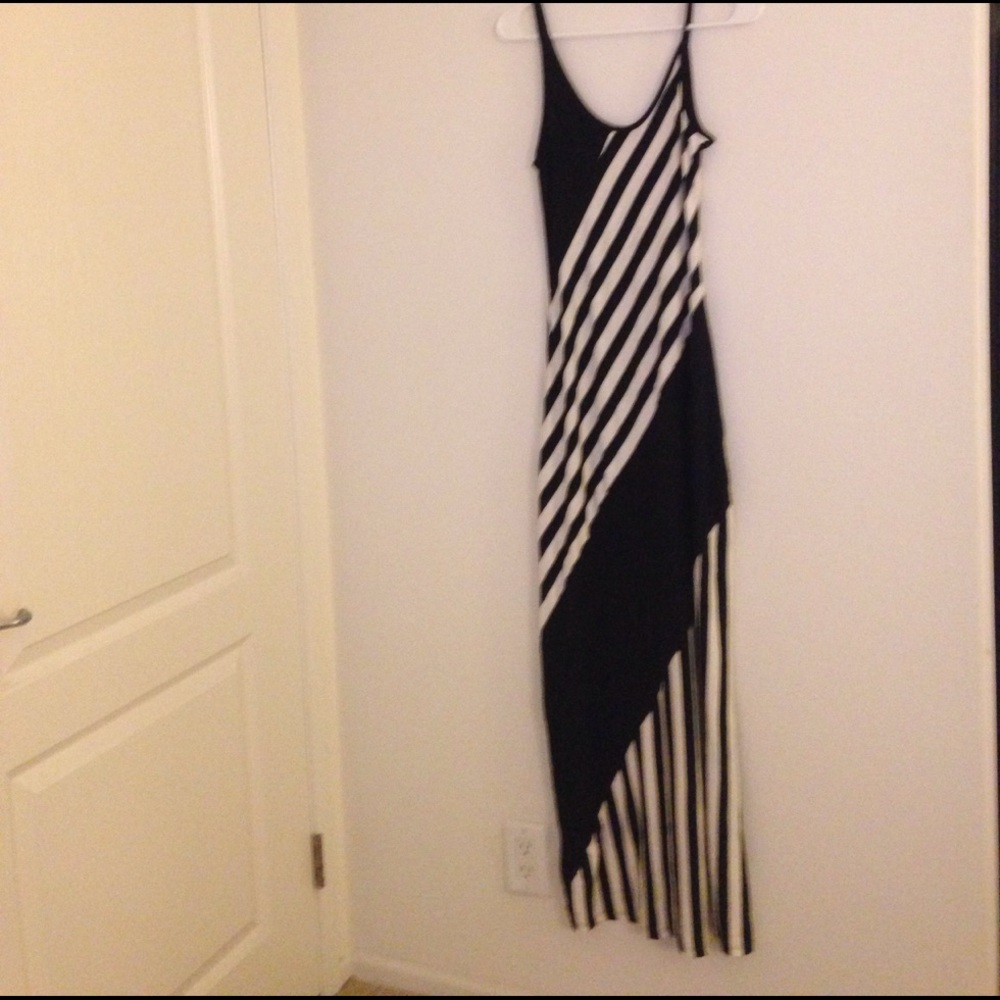 NWOT..Black and Cream Maxi Dress