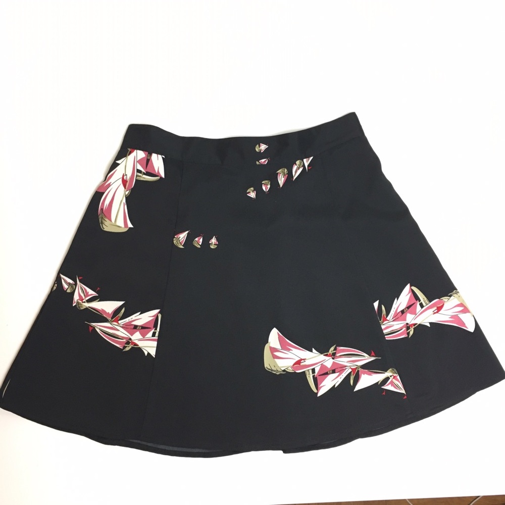 Reformation back zip skirt