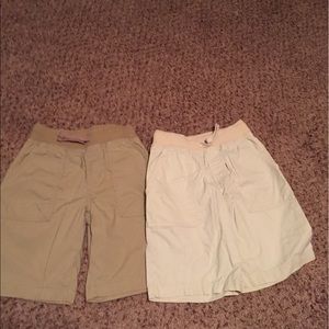 3 pairs of Boys shorts Sz Small (6-7)
