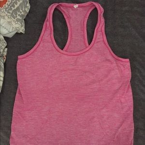 Lululemon work out top