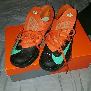 KD 6