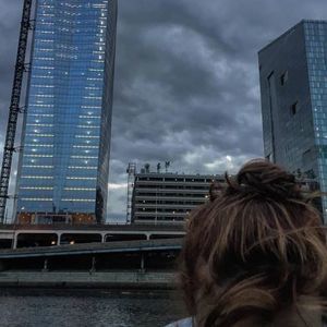 Meet your Posher, Olivia