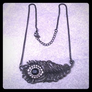 Gunmetal Rhinestone Feather Short Chain Necklace