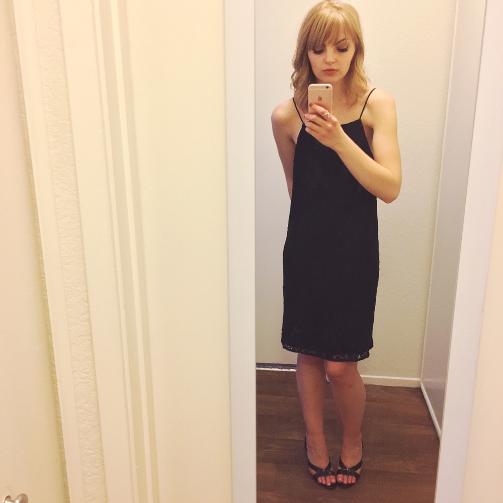 donated! 🚫 sexy black lace dress