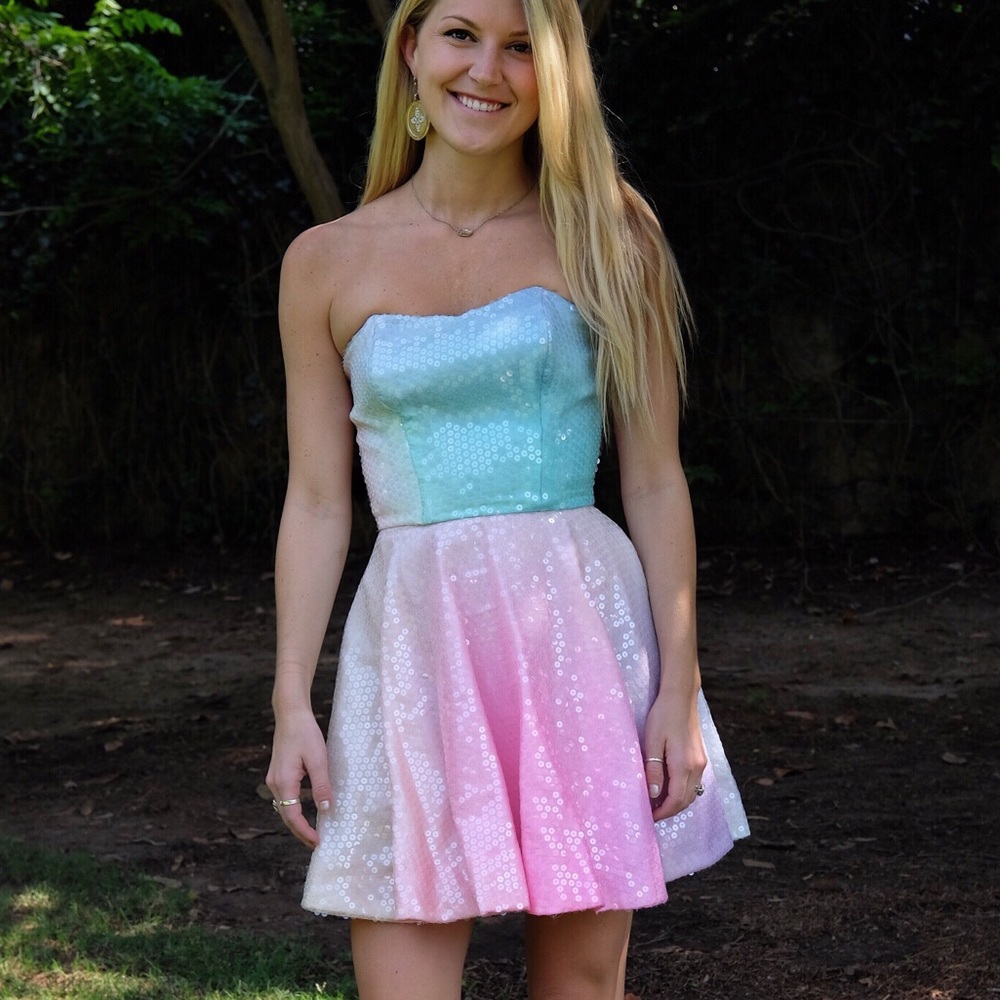 1980s Sequin Party Dress 💕