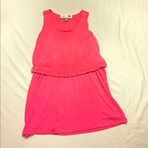 Cute pink NURSING top M