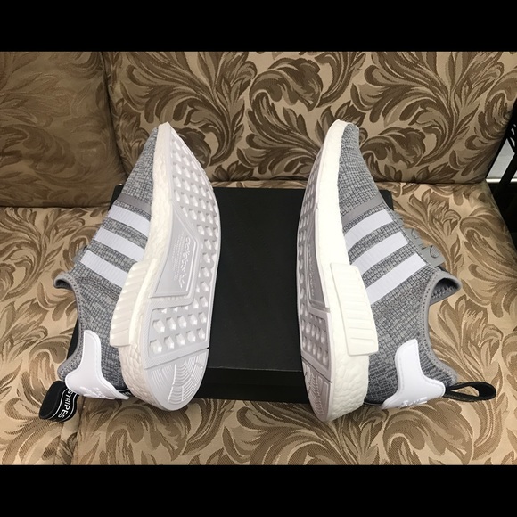 Adidas NMD R1 - Picture 5 of 6