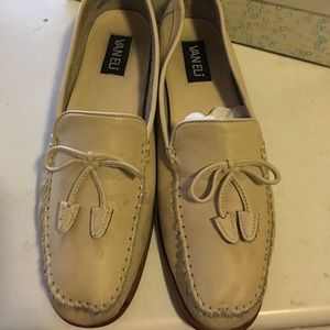 Van Eli loafers