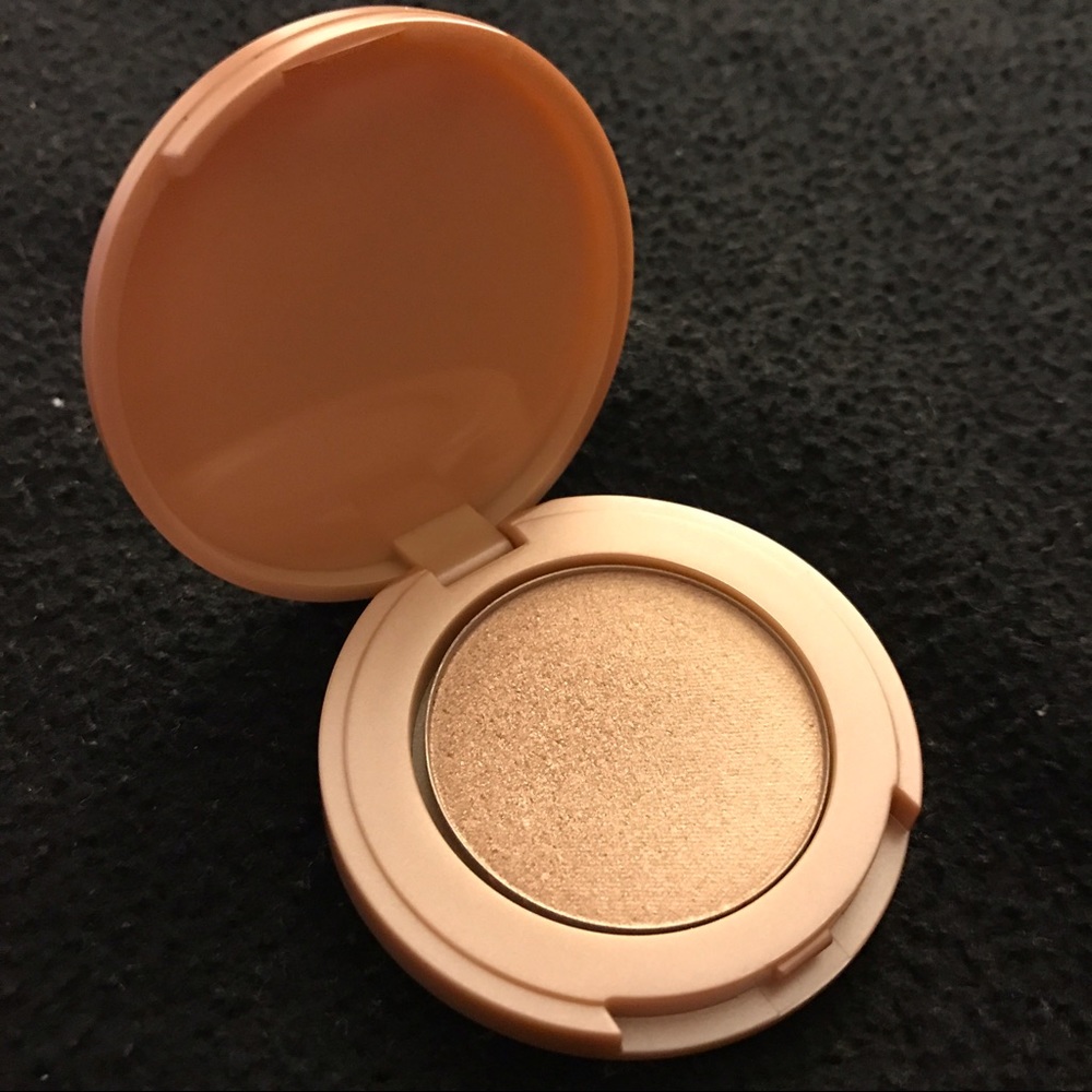NEW Tarte Amazonian Clay 12-hour Highlighter
