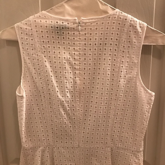 classy white eyelet cotton sundress - Picture 4 of 5