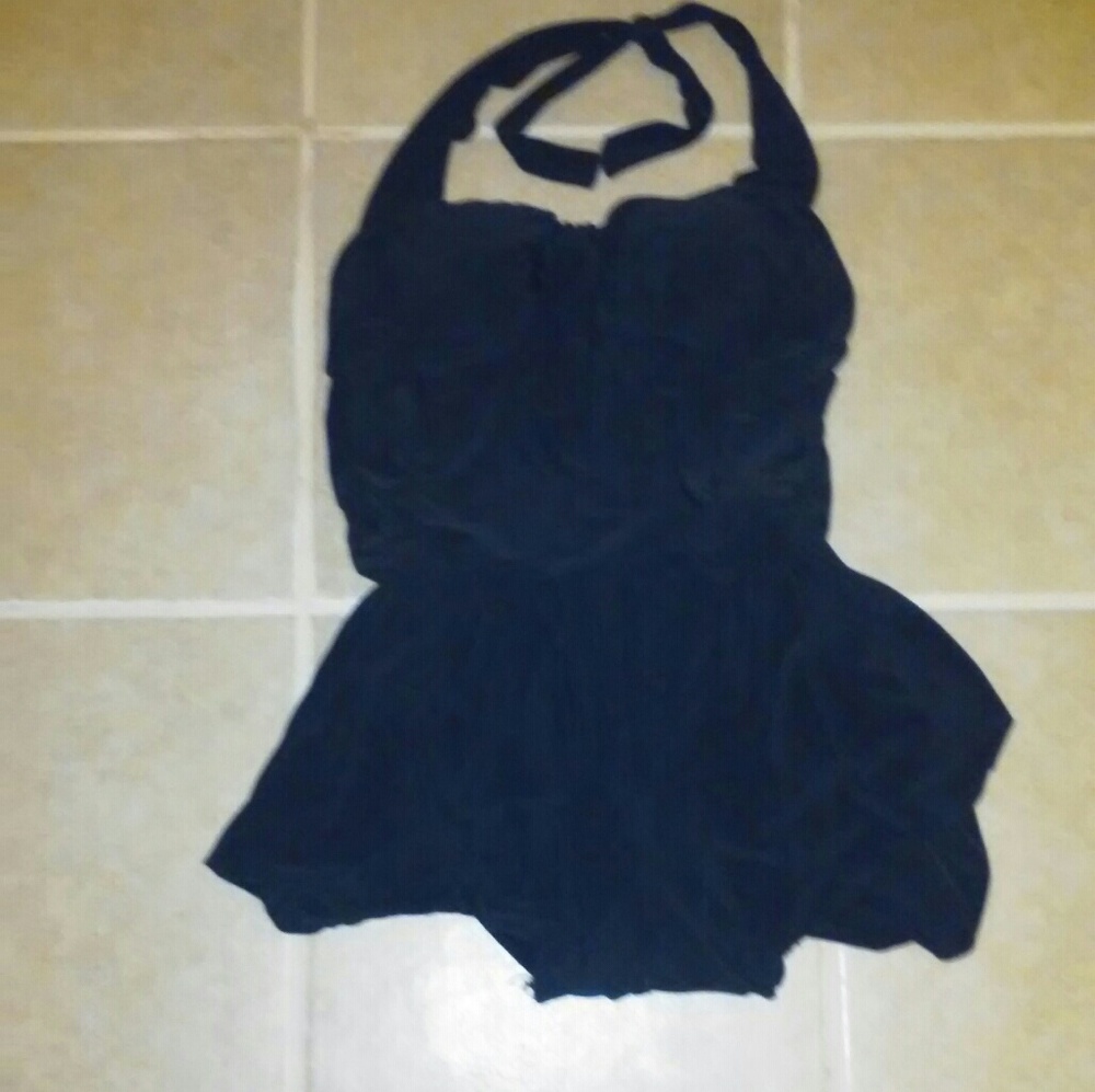 Bathing suit bathing suit with cups and shorts