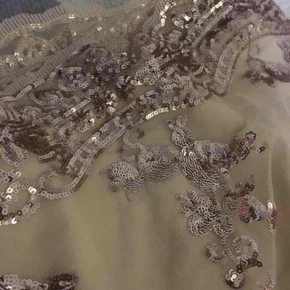 NWT LF sequin skirt - Picture 2 of 4