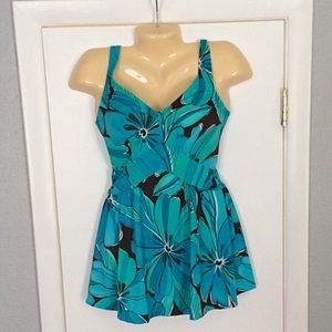 NWOT Le Cove Skirted One Piece