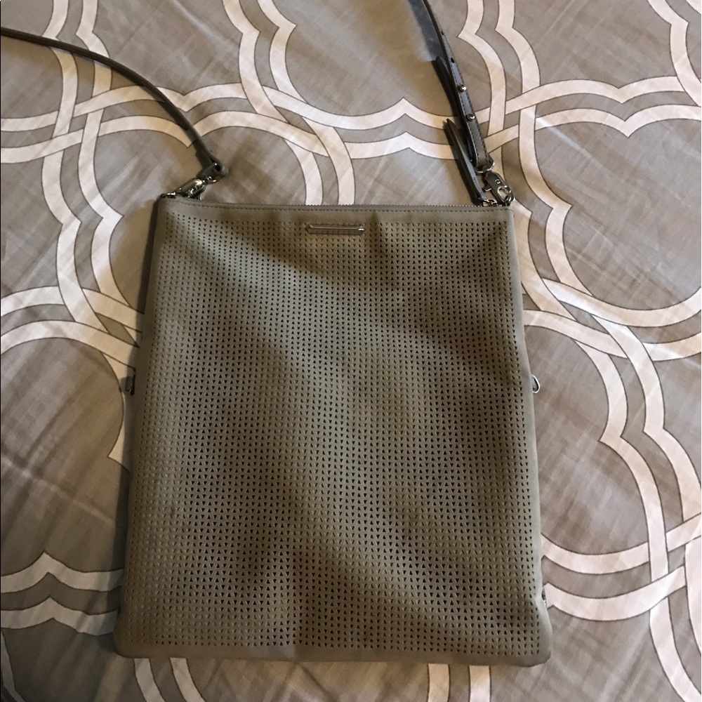 Stella and dot purse
