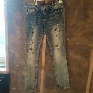 Rock revival style arda