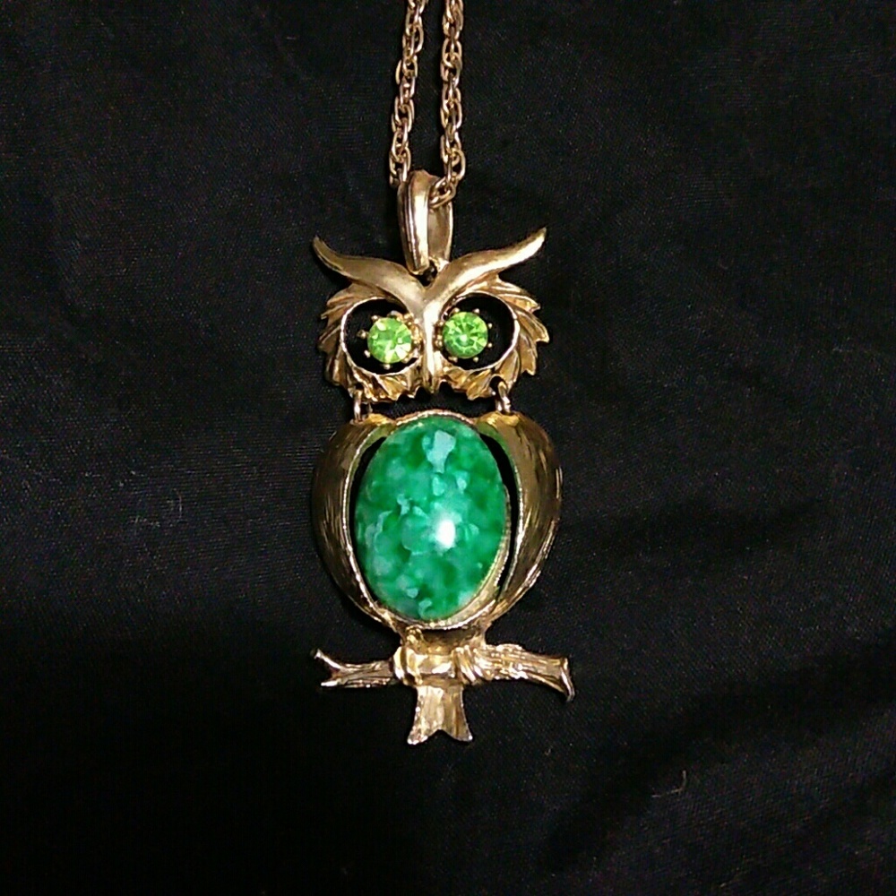16 inch chain.  turquoise owl pendant.