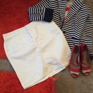 Old navel white Jean skirt