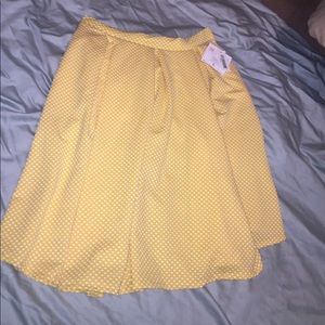 LuLaRoe Madison - large - yellow and white
