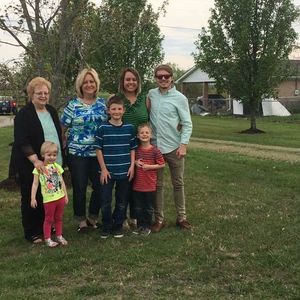 Meet your Posher, Angela