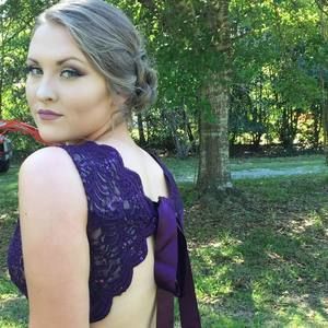 Meet your Posher, Fallon