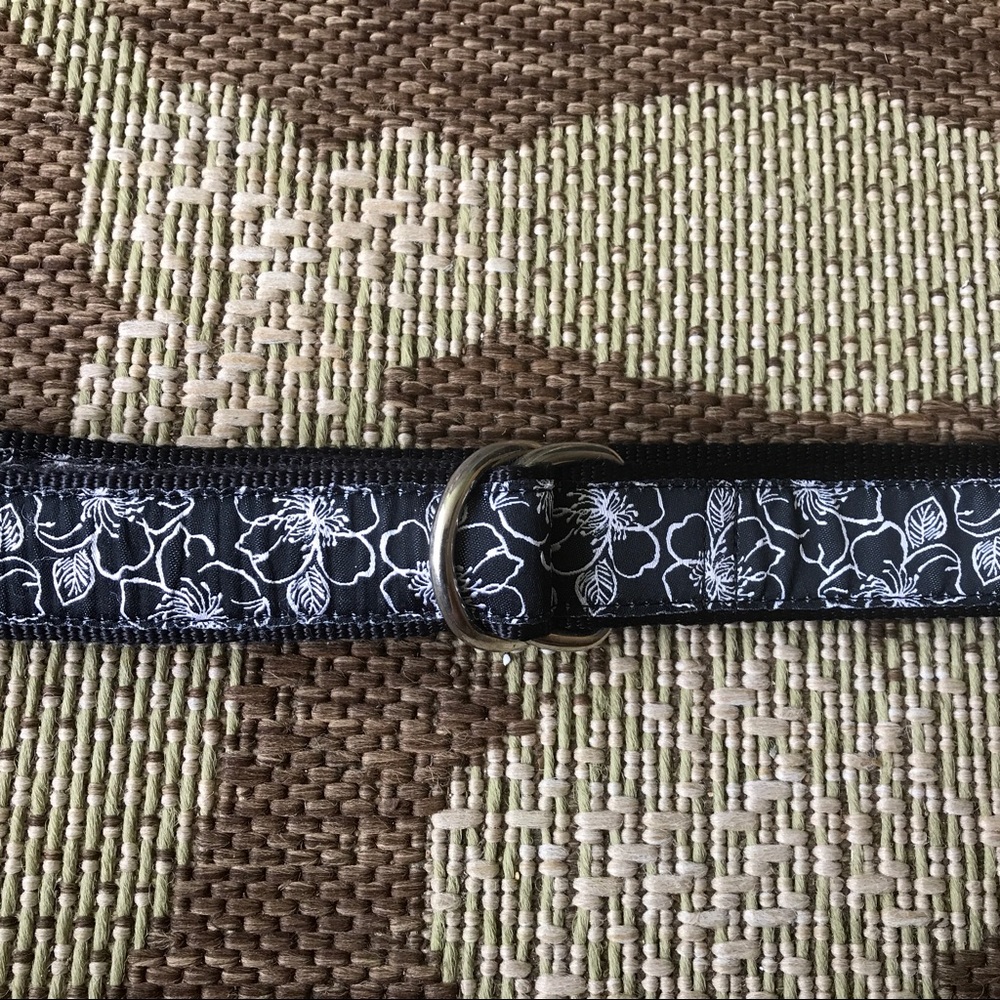 Hibiscus belt