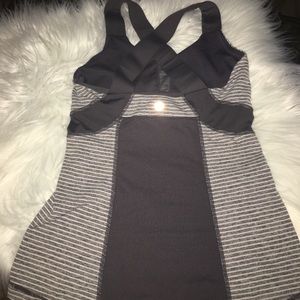 LULULEMON workout tank !