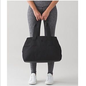 Lululemon Go Getter Bag with Hair Straighter Cover
