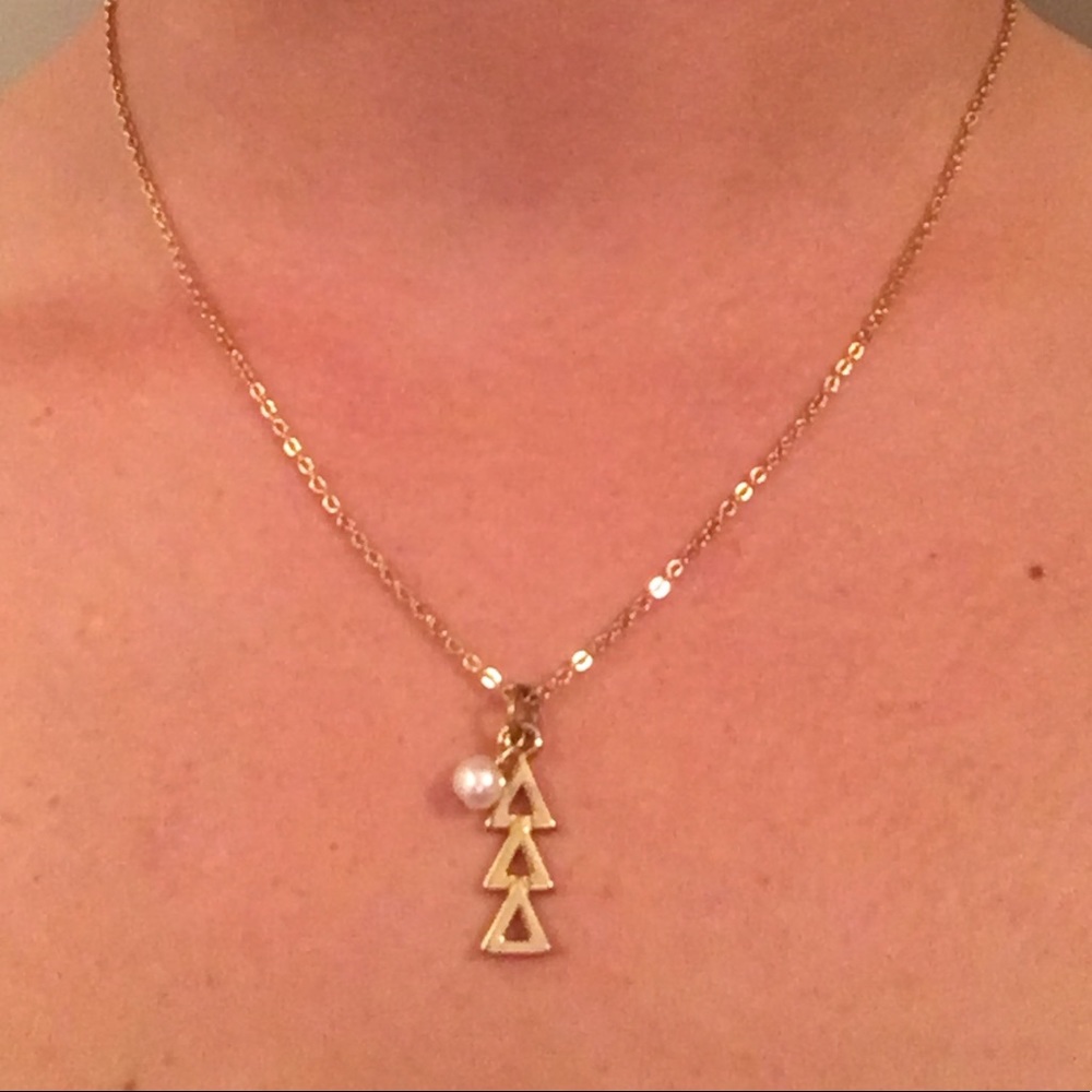 Gold Tri delta Lavelier with pearl