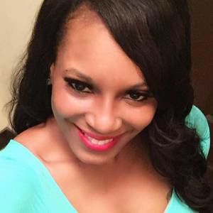 Meet your Posher, Renee