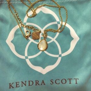 White Pendant Necklace