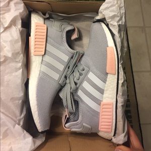 Women's Adidas NMD sz 5-5.5 NWT