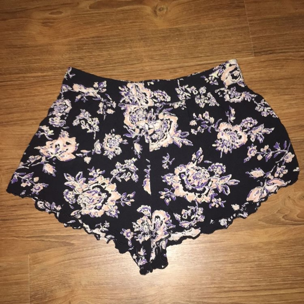 Flowy shorts
