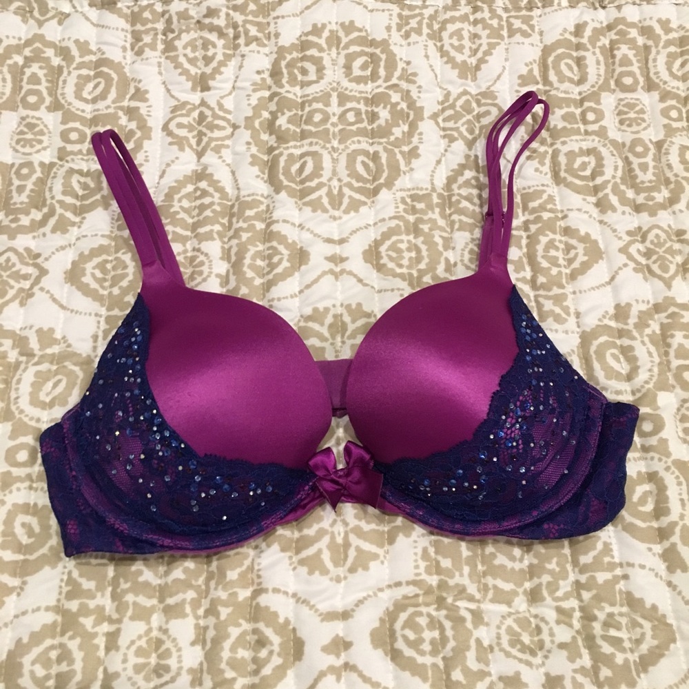 Victoria Secret Very Sexy push up bra
