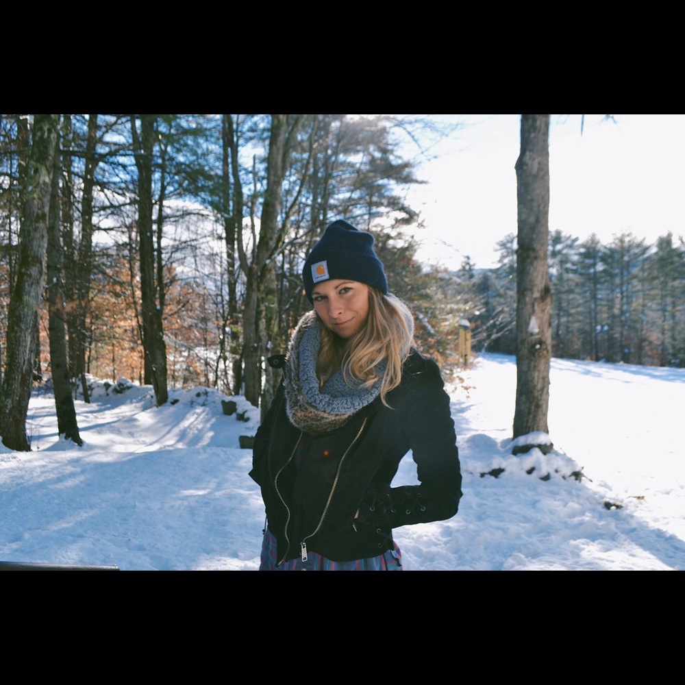 Meet your Posher, Holly