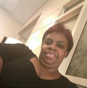 Meet your Posher, Michele