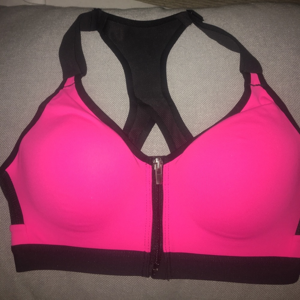 Hot pink VS Sport sports bra ☀️ summer sale