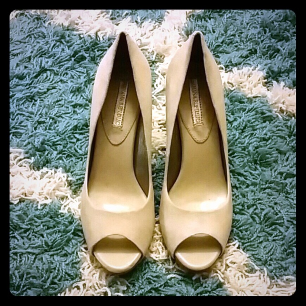Nude Peep Toe Heels