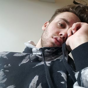 Meet your Posher, Aaron