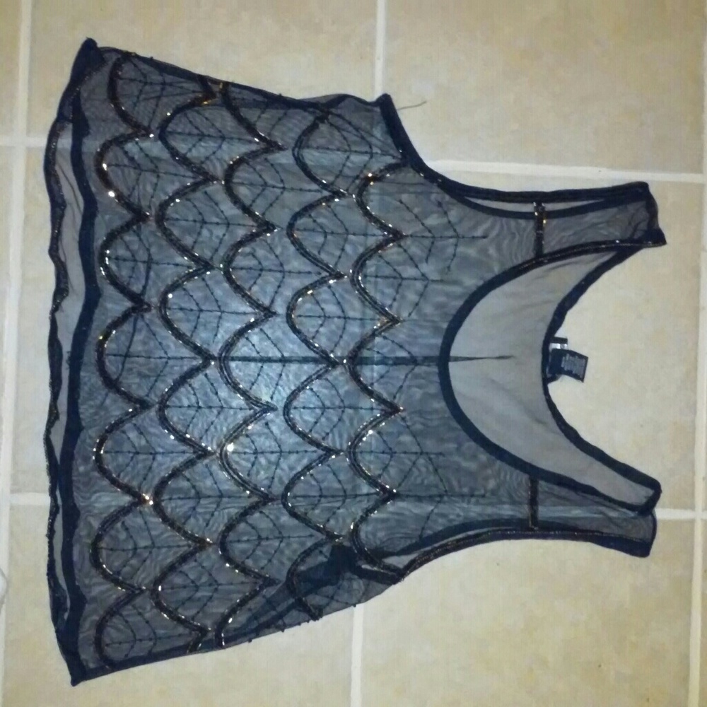 Mesh see-through three-finger tank top with beads