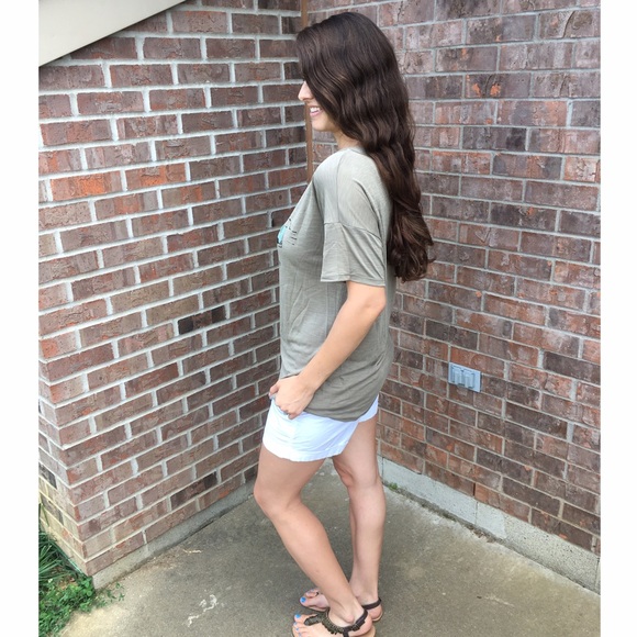 🐰SALE🐰▫️LAST▫️Roadtrip Beachy GREEN Cut-Out Top - Picture 2 of 6