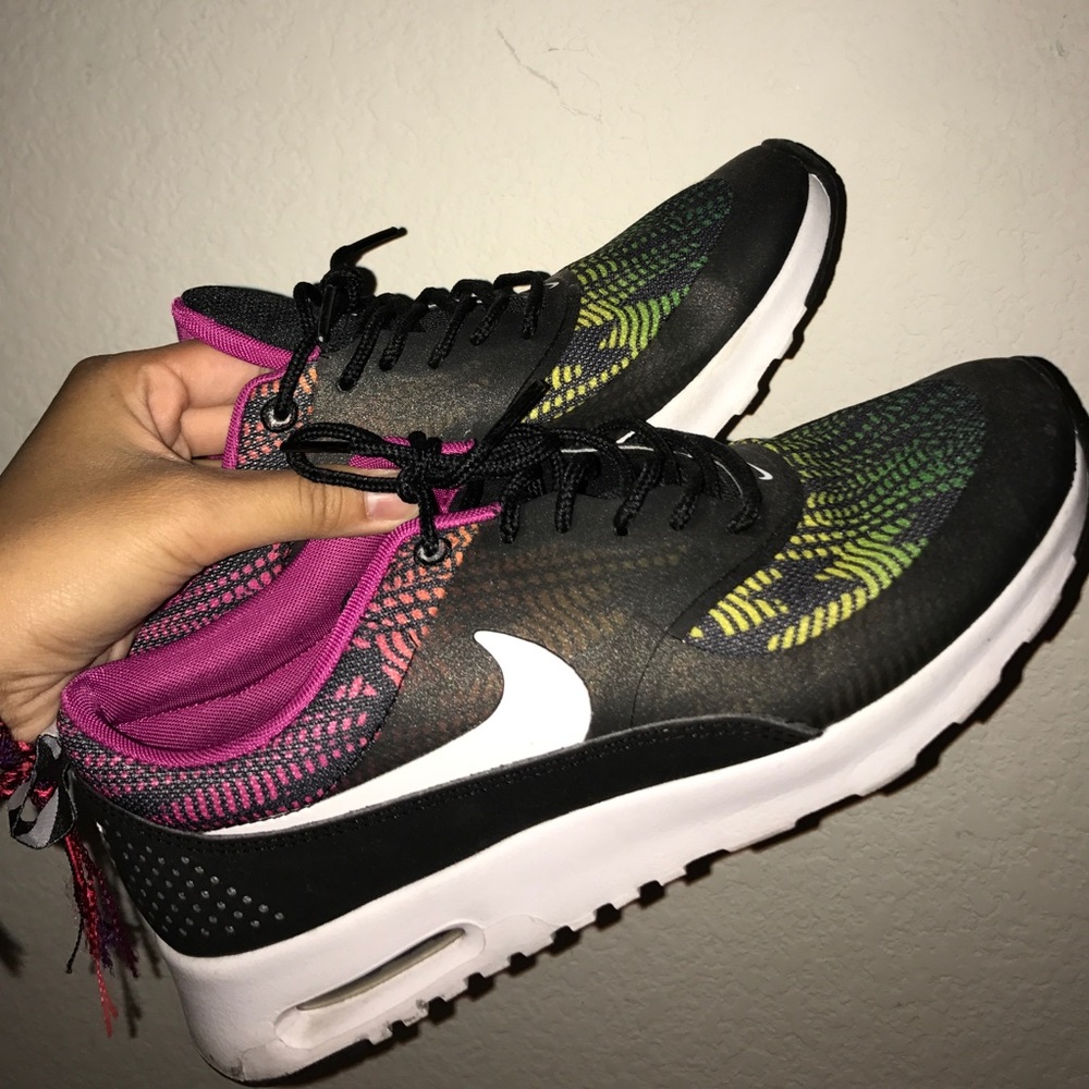 Nike air max shoes