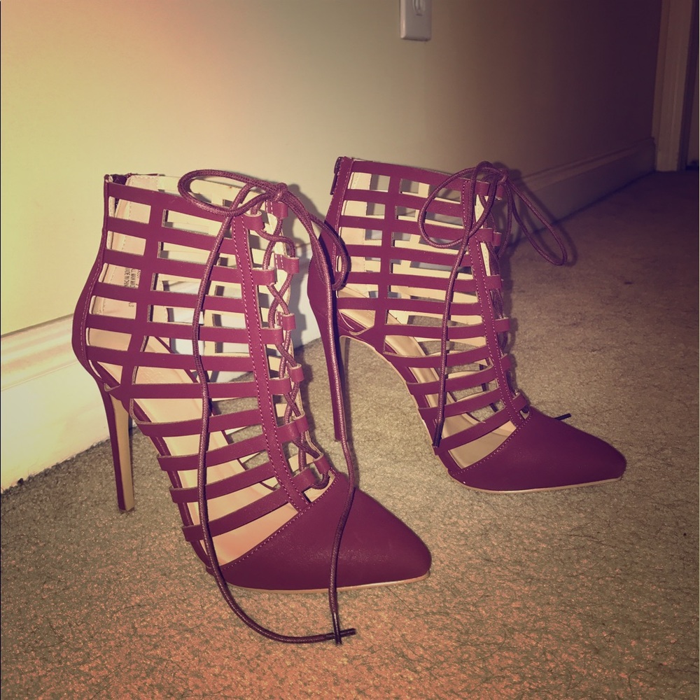 Red Wine Heels
