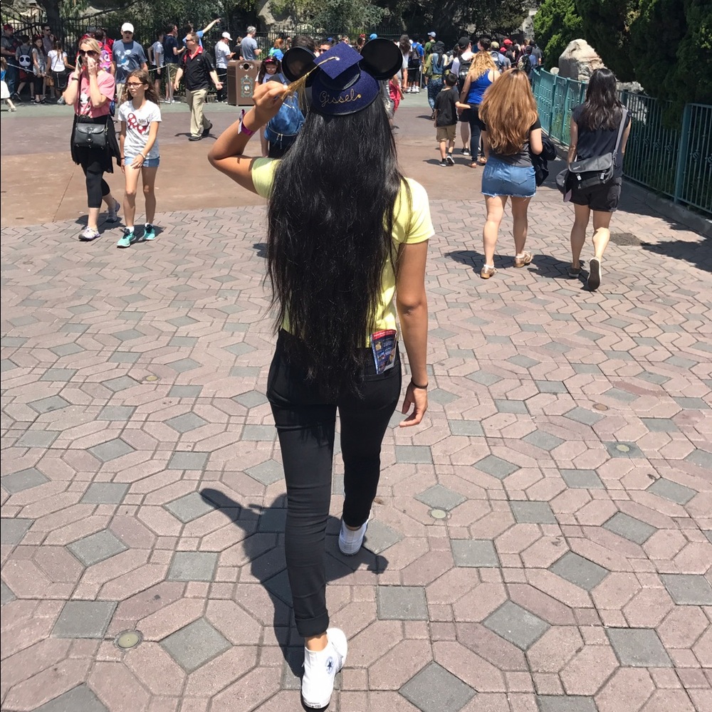 Meet your Posher, Gissel