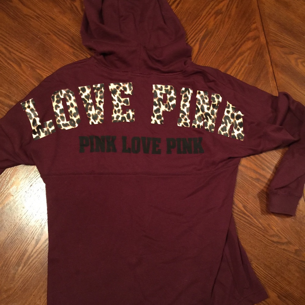 VS PINK pullover