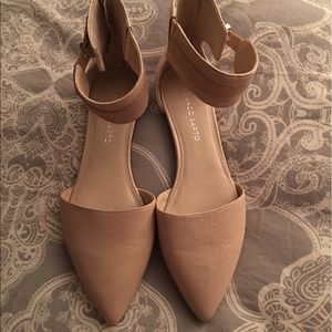 Pointy Toe Nude Flats Franco Sarto