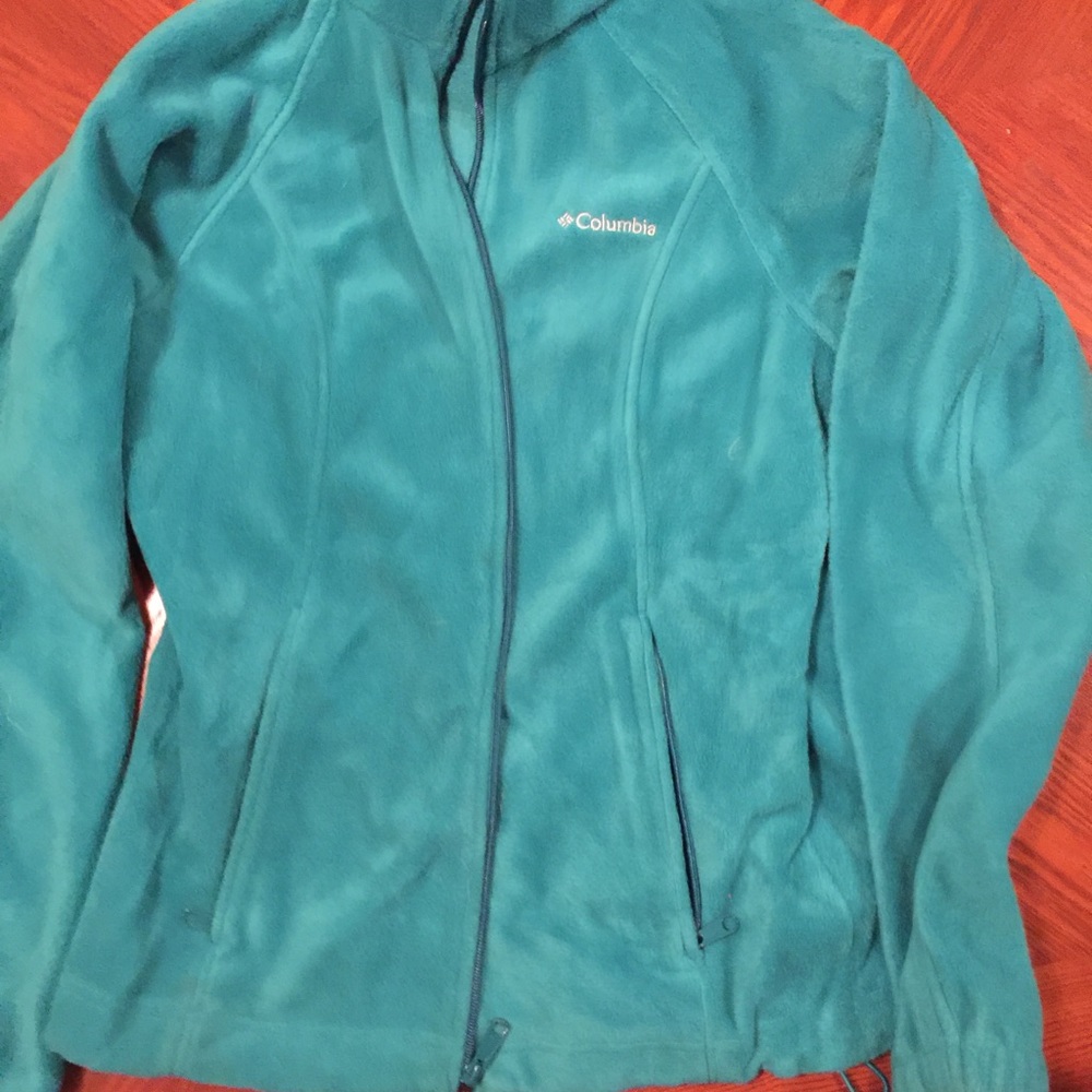 Columbia sweater