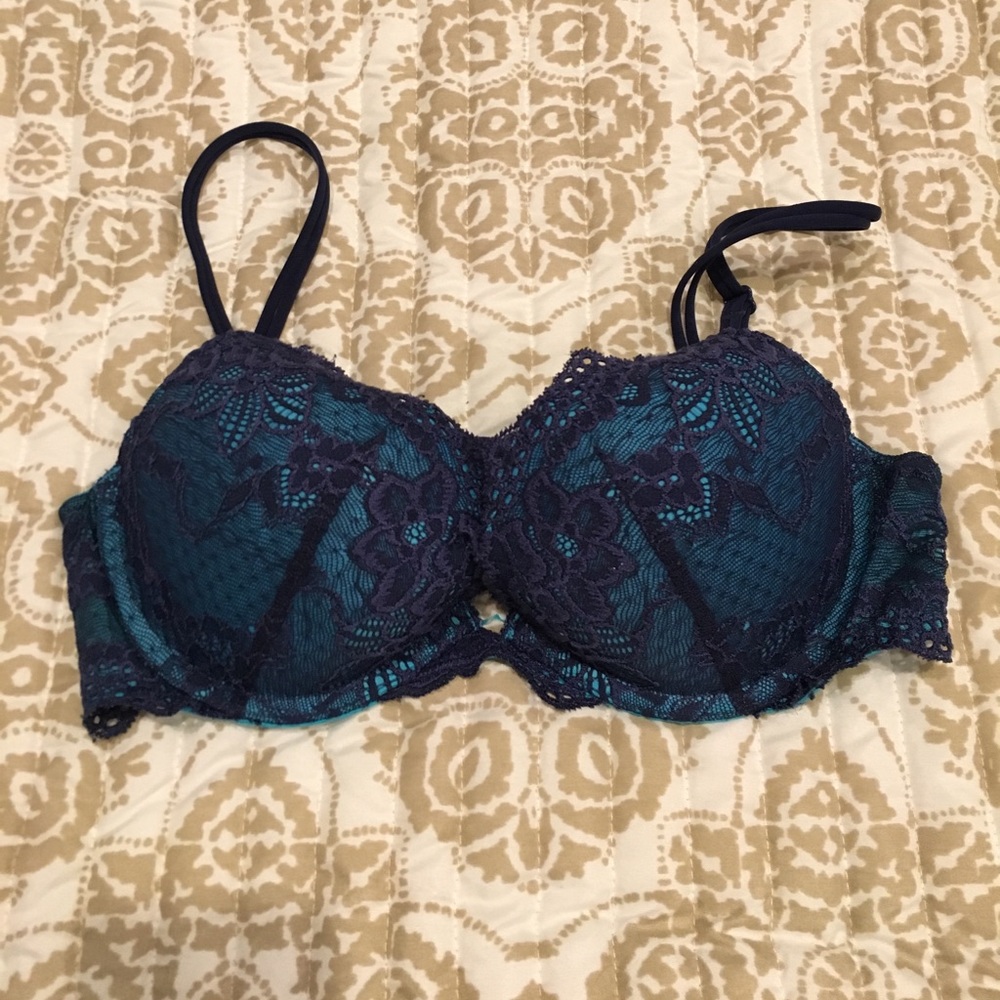 Victoria's Secret Very Sexy push-up bra