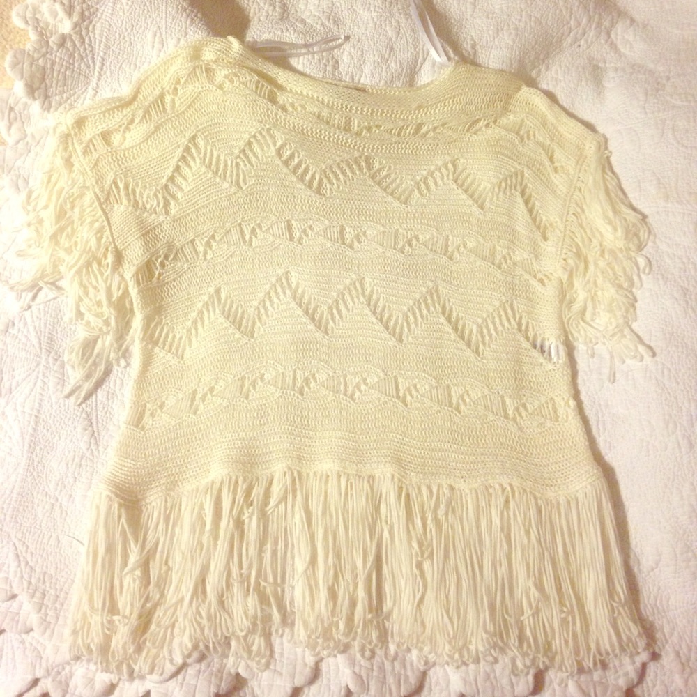 Gianni Bini Fringe sweater overlay
