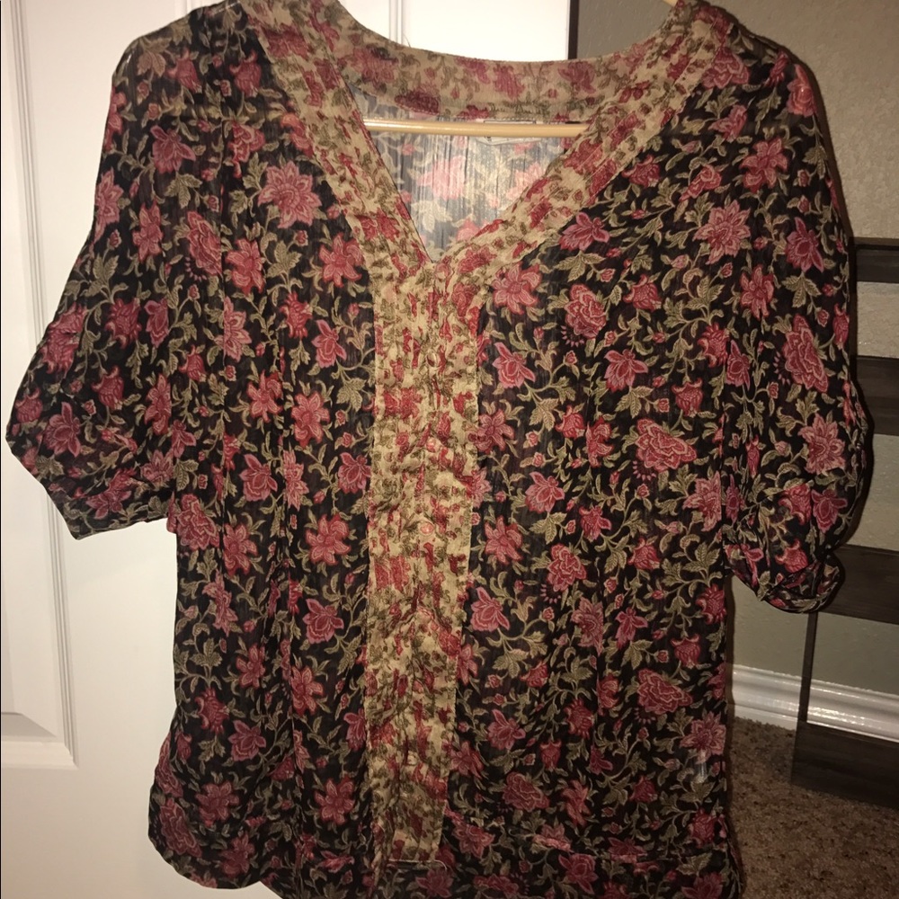 Converse Floral Blouse