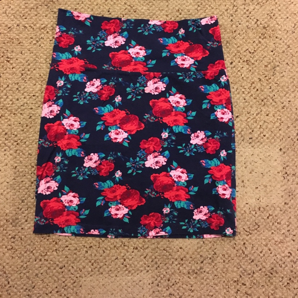 Body con mini skirt floral